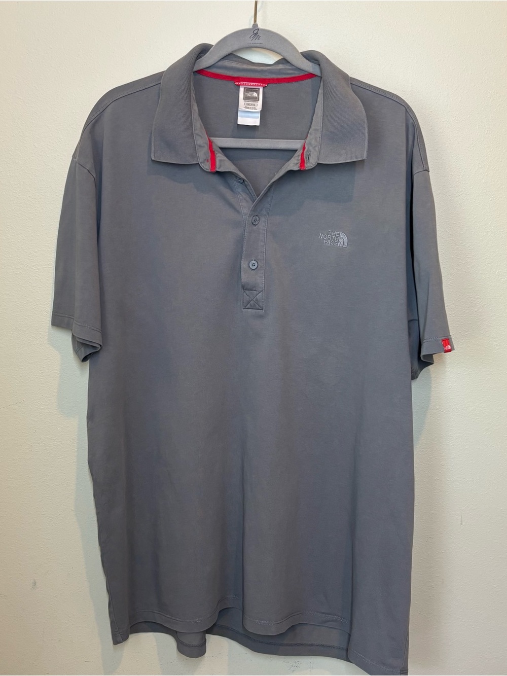 The North Face Men's Gray Polo with Red Accent Trim, XXL, 100% cotton